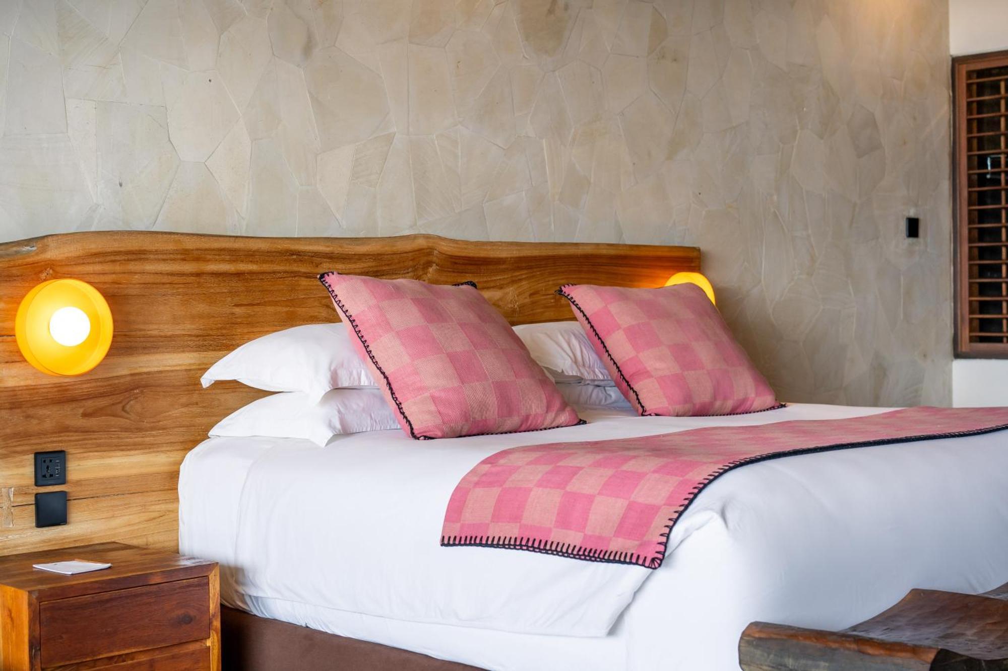 Bombora Medewi Hotel Пулукан Екстериор снимка