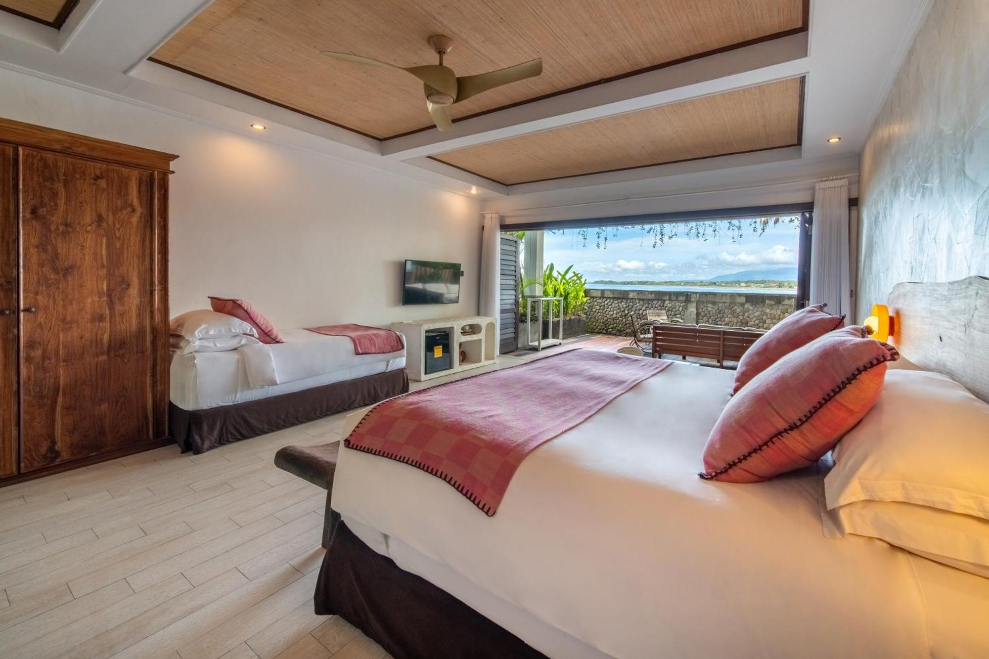 Bombora Medewi Hotel Пулукан Екстериор снимка
