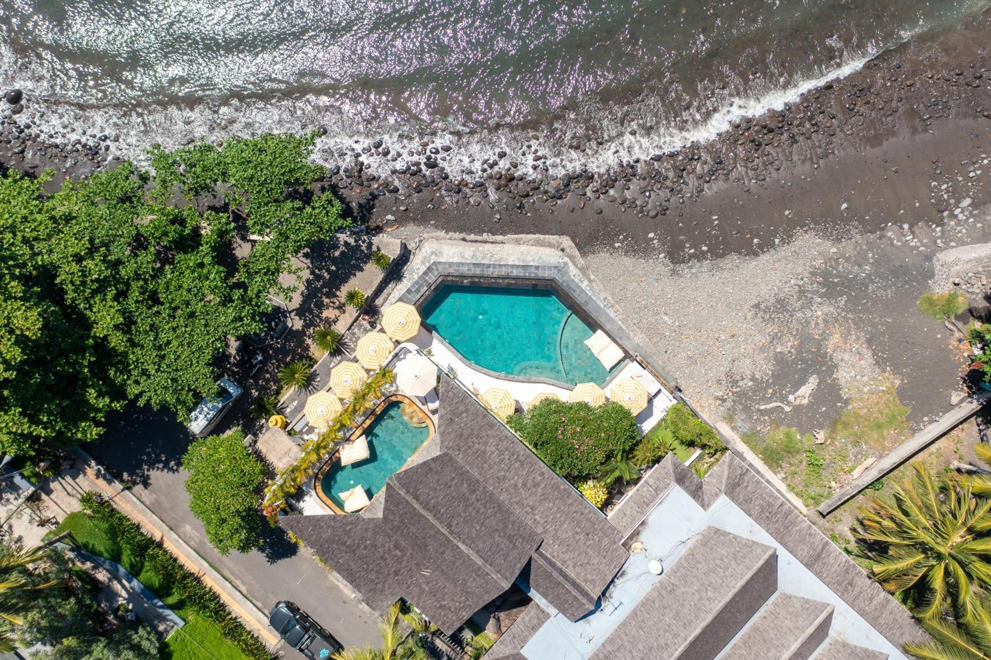 Bombora Medewi Hotel Пулукан Екстериор снимка
